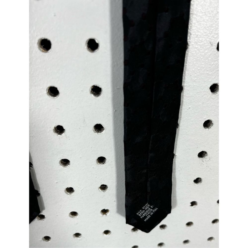 Hugo Boss Tie - Picture 5 of 5